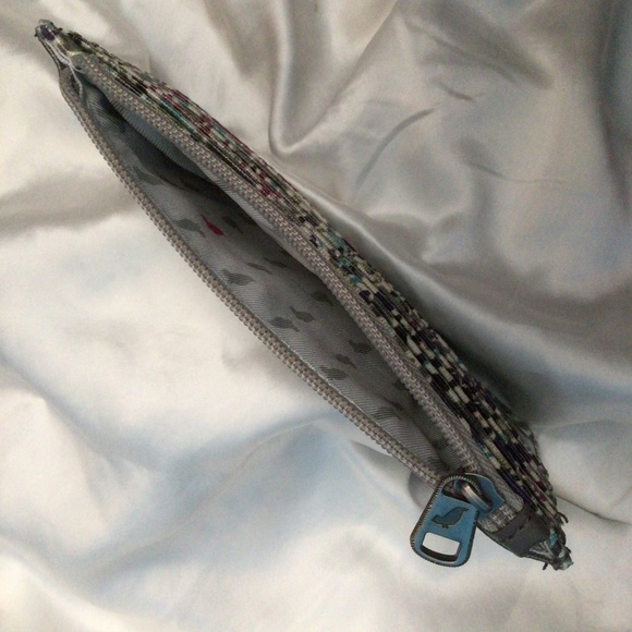 SAKROOTS CARD HOLDER/WALLET - Picture 4 of 5